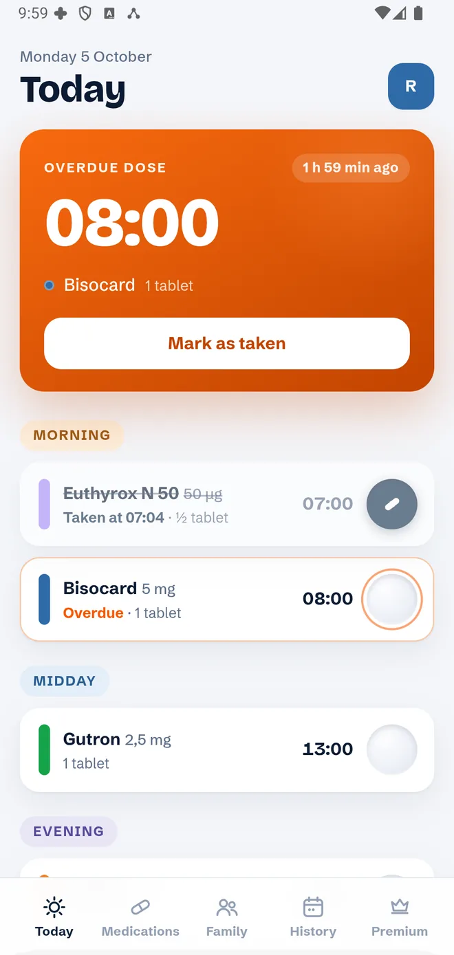Today screen in APPteczka: an overdue dose card for 08:00 with a “Mark as taken” button, and the day’s plan grouped into morning, midday and evening